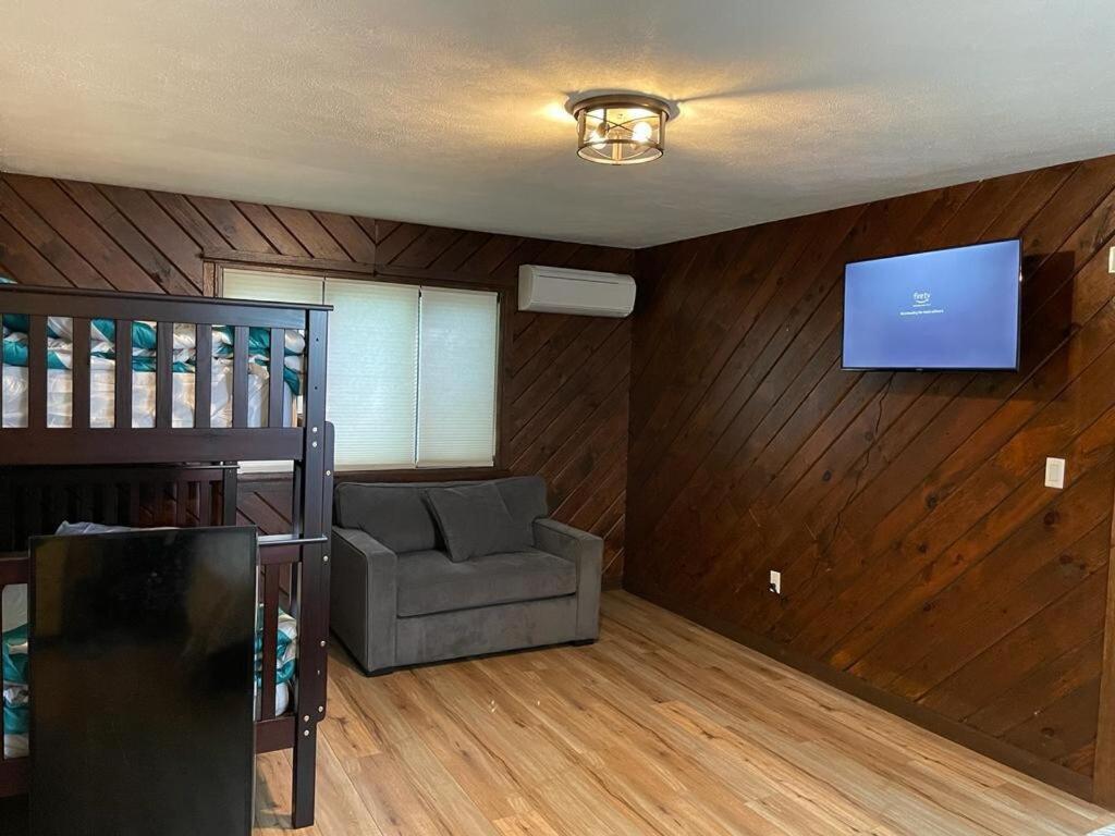 Hottub,5bedrooms, Bigboulder Jack Frost Mts,splitrock Waterpk,linens, Firepit! Holiday home